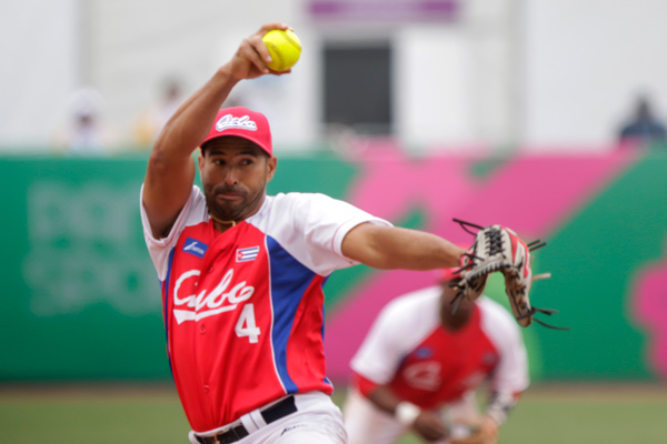 Cuba debuta con victoria en copa colombiana de softbol