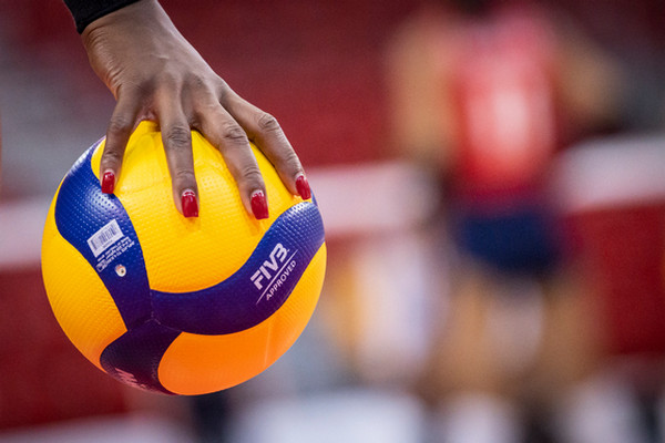 Canada 🇨🇦 opens NORCECA Girls' U17 with a tie-break win against Cuba 🇨🇺  🇨🇦 3-2 (26-28, 25-18, 16-25, 25-11, 15-9) vs 🇨🇺 Top Scorers…